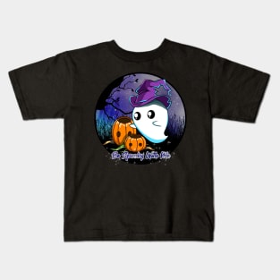 Be Spooky With Me (Halloween) Kids T-Shirt